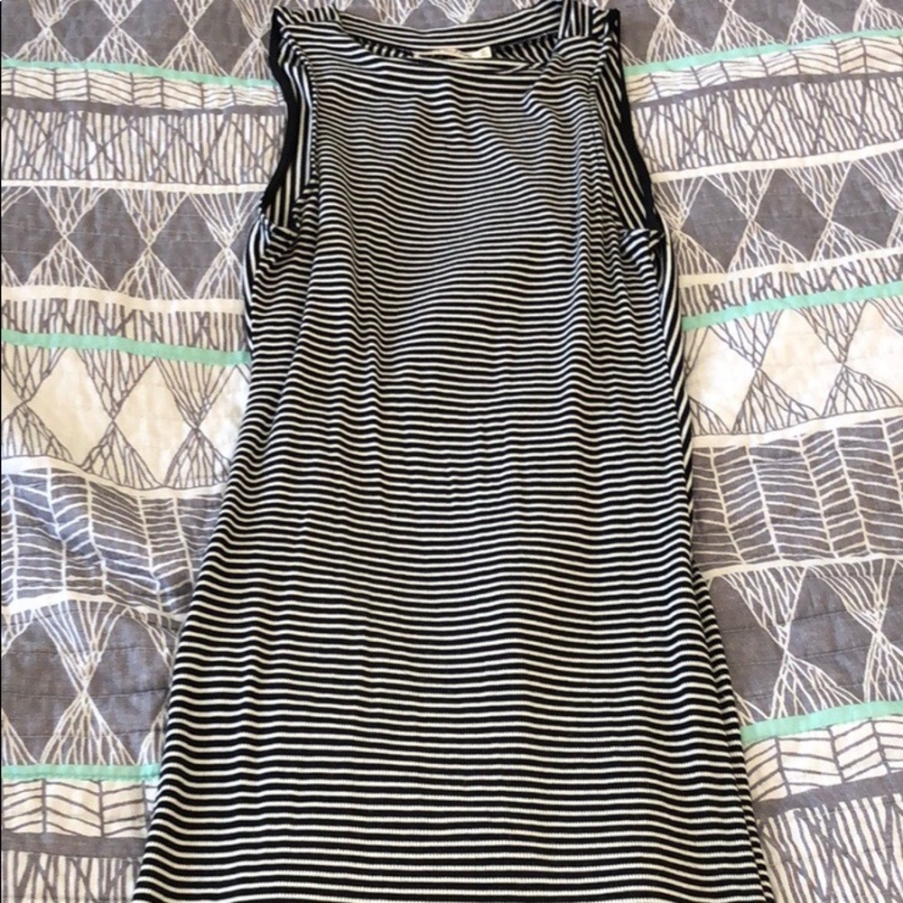 Back out, bodycon DRESS